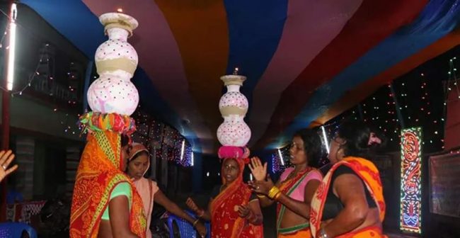 चाडपर्वमा हराउँदै लोकपरम्परा : न ‘झिझिया नृत्य’ न ‘दशैंके ढोल’