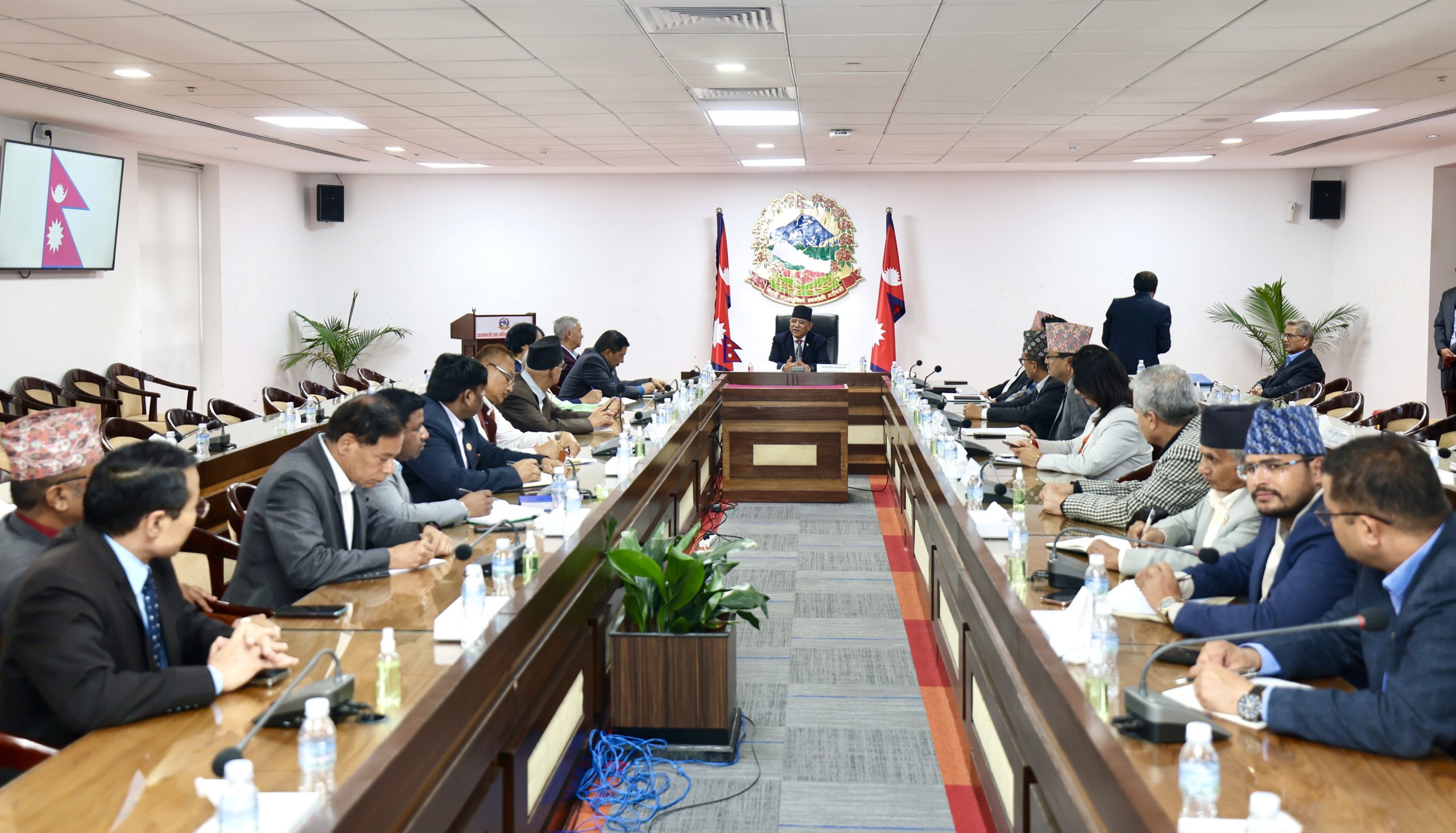 सर्वदलीय बैठक : नेपालीको उद्धार र मृतकको शव छिटो ल्याउने व्यवस्था गर्न सरकारको ध्यानाकर्षण