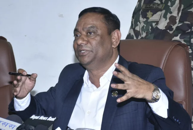 विधेयकबाट गिटटी, बालुवा निकासीको व्यवस्था हटाउन पहल गर्ने वनमन्त्रीको प्रतिवद्वता