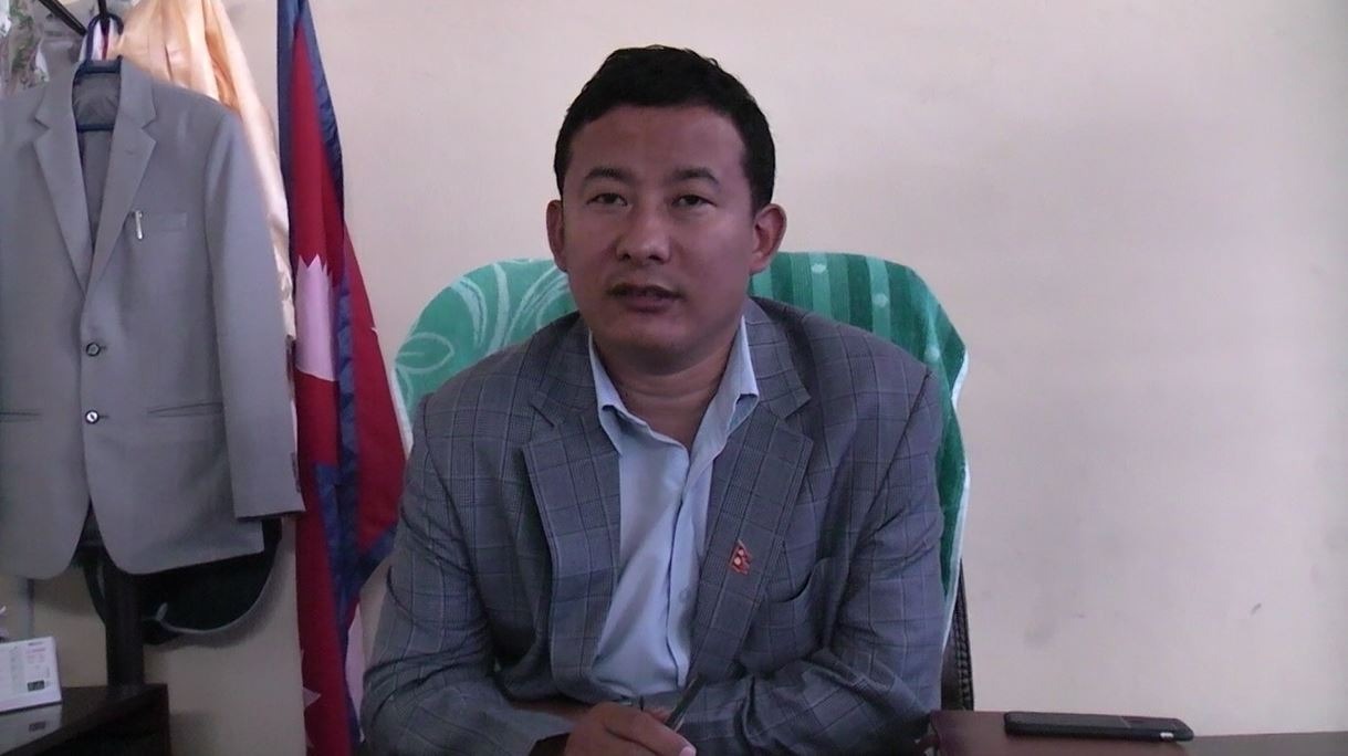 कोशीमा माओवादीका इन्द्र आङ्बोलाई मुख्यमन्त्री बनाउने सत्ता गठबन्धनको निर्णय