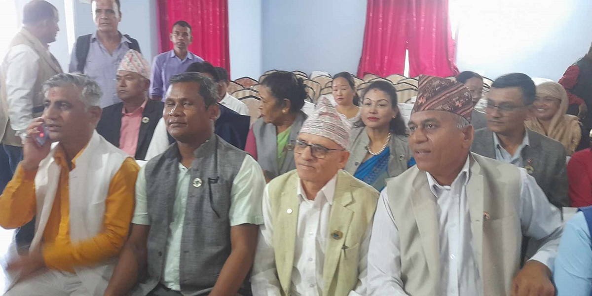 कोशीमा सांसदहरुको सनाखतका लागि प्रदेश प्रमुखले मागे भोलिसम्मको समय