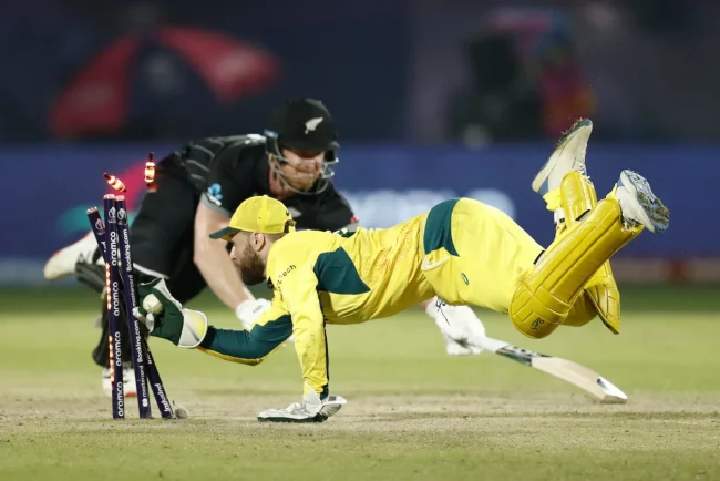 विश्वकप क्रिकेट : अष्ट्रेलियासँग न्युजिल्याण्ड पराजित