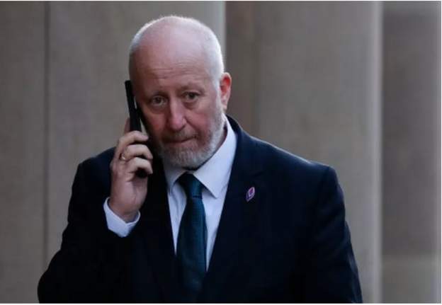 इजरायल-गाजा द्वन्द्व बारे बोल्दा बेलायतमा सांसद निलम्बित र अधिकारी बर्खास्त