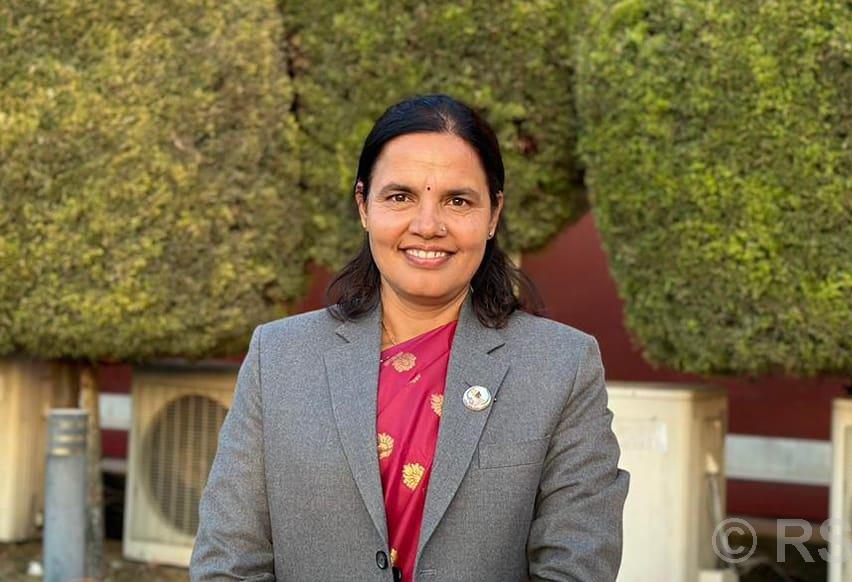 बादप्रतिवाद गर्ने थलोका रूपमा सदनको प्रयोग हुन थाल्योः सांसद शर्मा