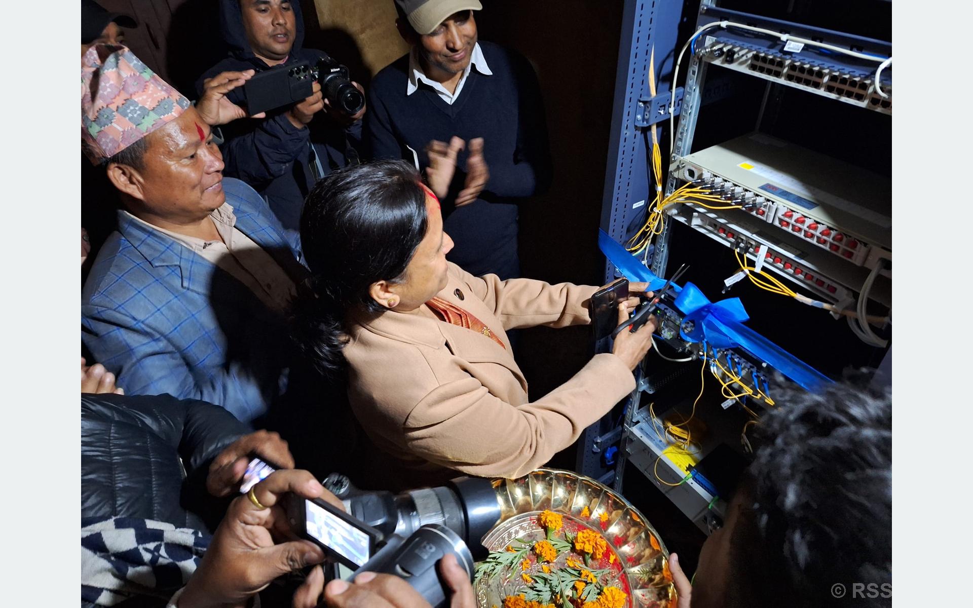 बंगलाचुलीमा नेपाल टेलिकमको एफटिटीएच सेवा सुरु