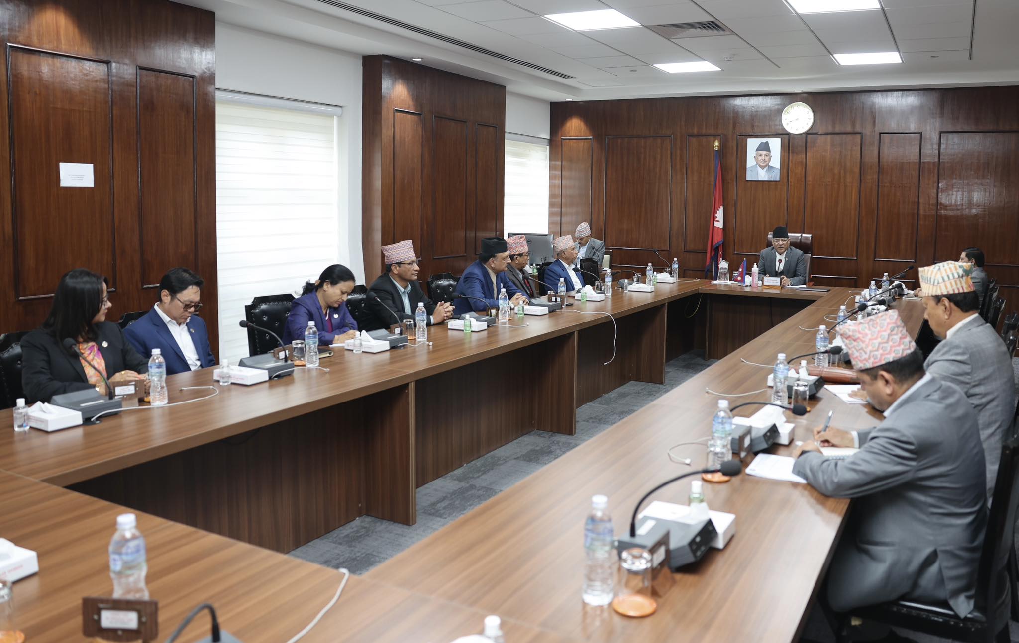 भूकम्पबाट घाइते भएकाहरूको निःशुल्क उपचार गर्ने मन्त्रिपरिषद्को निर्णय