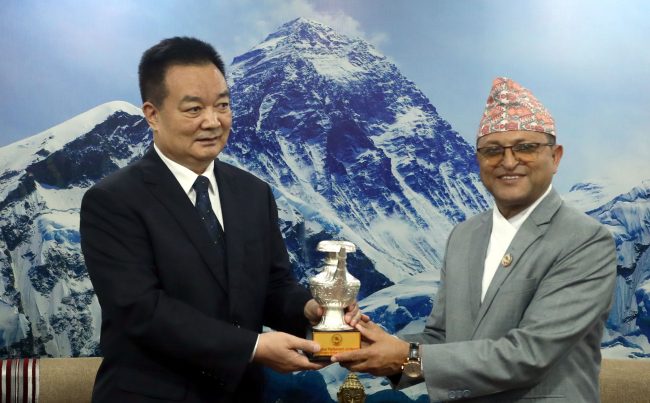 अध्यक्ष तिमिल्सिनासँग सचिव वाङको शिष्टाचार भेट, ल्हासा सांघाईबाट पोखरा उडान गर्न आग्रह