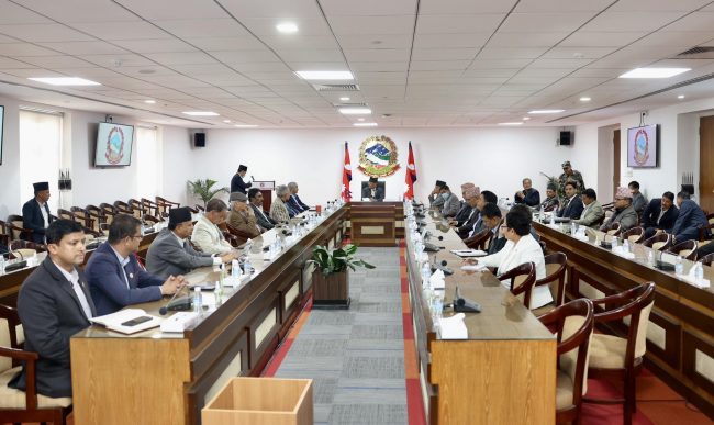 शान्ति सम्झौतामा नेतृत्वदायी भूमिका खेल्ने दलहरुबीच छलफल, संघीय लोकतान्त्रिक गणतन्त्रप्रति सबै दल पूर्ण प्रतिबद्ध