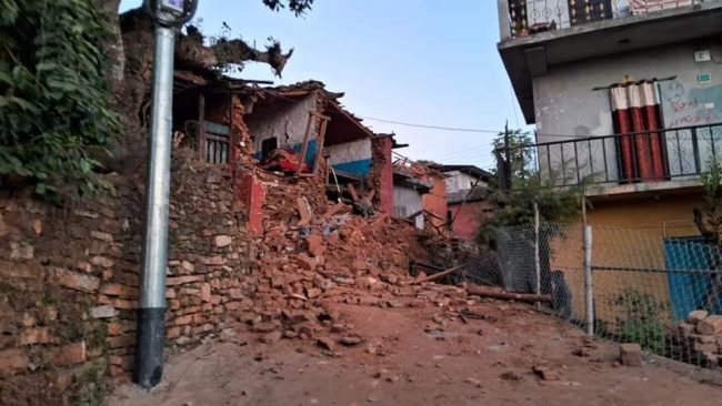 भूकम्पबाट रुकुम पश्चिममा मृत्यु हुनेको सङ्ख्या ५३ पुग्याे