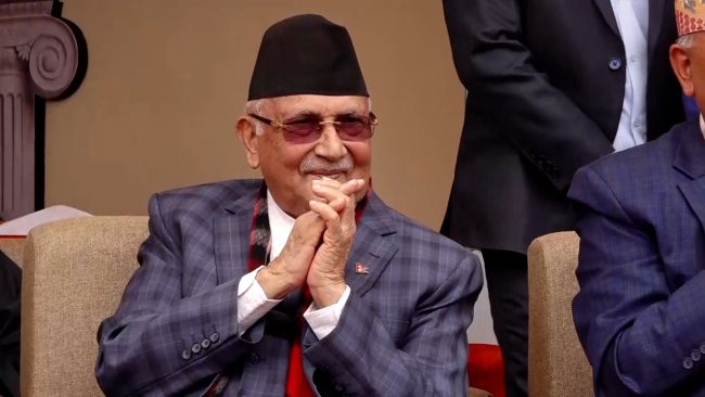 सहमतिका आधारमा शान्ति प्रक्रिया टुङ्ग्याउनुपर्छ : ओली