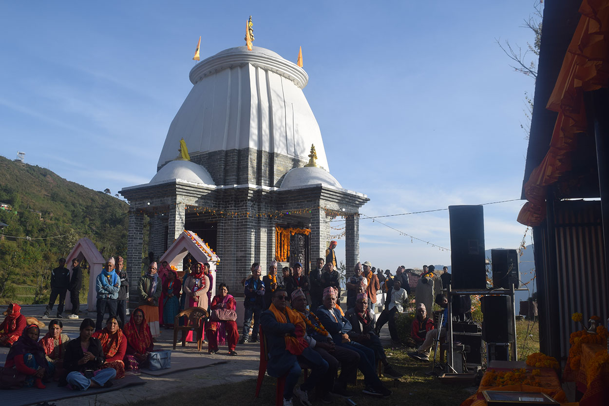 महायज्ञबाट संकलित रकमबाट  मन्दिर पुनःनिर्माण