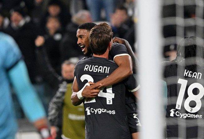 काग्लीअरीमाथि युभेन्टस २-१ ले विजयी