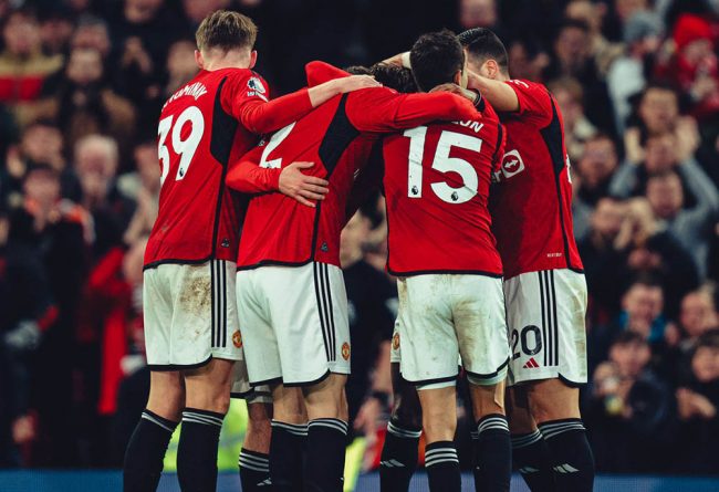 लुटन टाउनमाथि म्यानचेस्टर युनाइटेड १-० ले विजयी