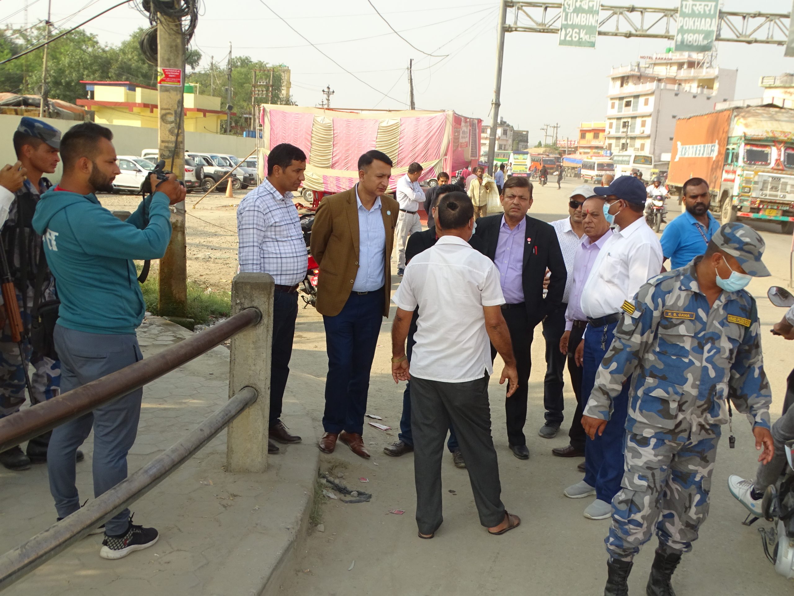 भन्सार नाका कडाई र व्यवस्थित गराउन बेलहियामा सीमामा उद्योगीको टिम