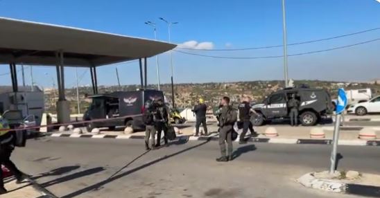 इजरायल चेकपोष्टमा गोली हानाहान, तीनको मृत्यु ७ घाइते