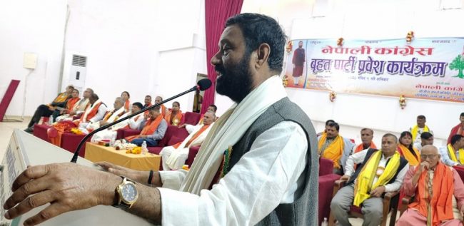 काठमाडौंमा नारा लगाएर प्रतिक्रियावादीहरू भ्रमको खेती गरिरहेका छन् : निधि