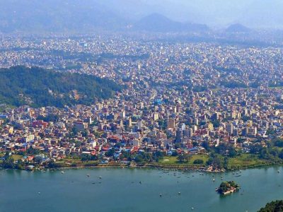 फेवाताल किनाराका मापदण्डविपरीत संरचना हटाउन सुरु