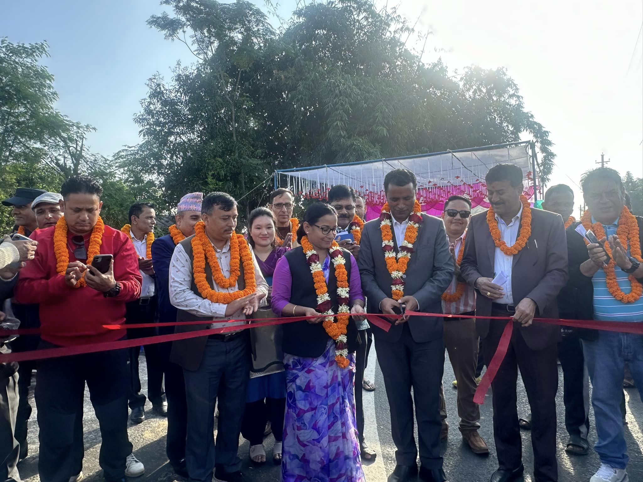 भरतपुर महानगरपालिकाको महानगरीय रिङरोड पश्चिम खण्डको उद्घाटन