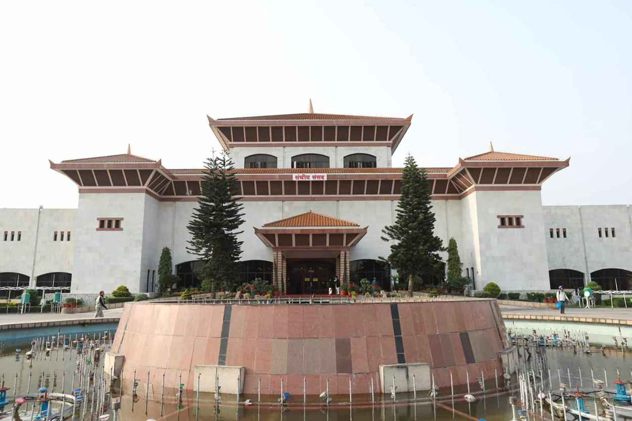 अध्यक्षसहित राष्ट्रियसभाका एक तिहाइ बिदा हुँदै, निर्वाचन माघमा