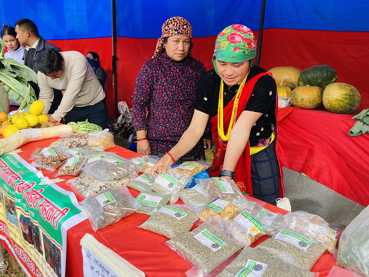 महोत्सवको आकर्षण स्थानीय उत्पादन