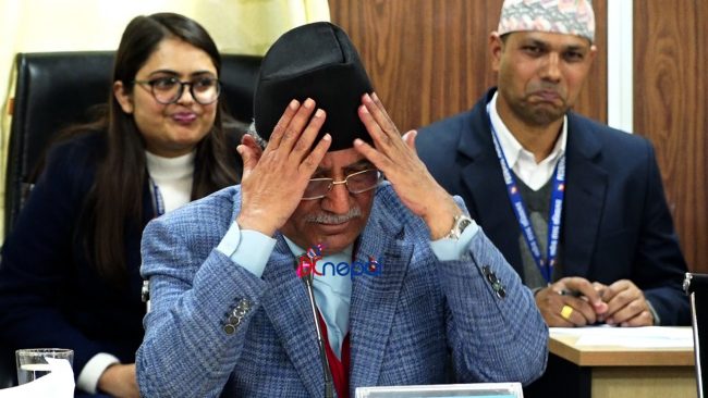 जसरी पनि प्रचण्डलाई धरापमा पार्ने खेल