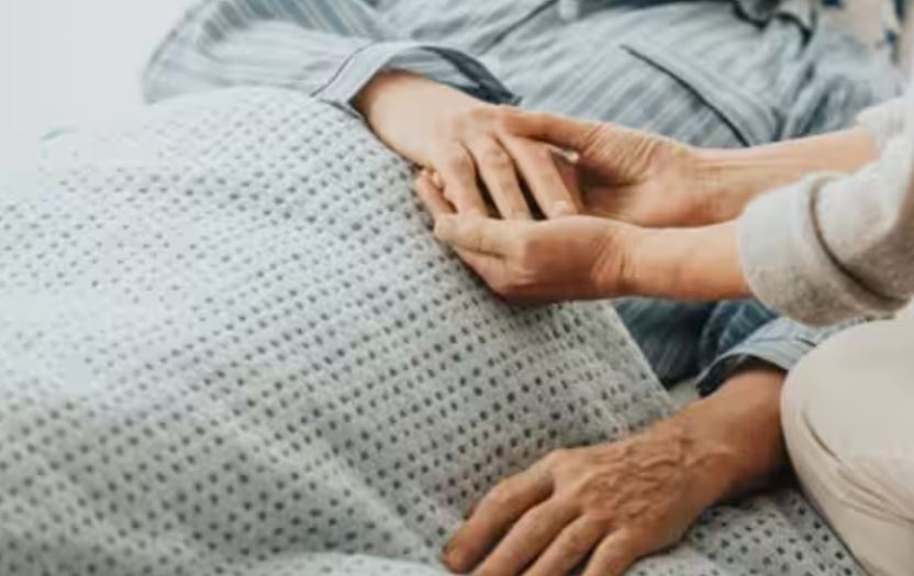 मृत्यु हुनुभन्दा दुई साता अघि नै शरीरमा यस्ता परिवर्तन देखिन्छन्