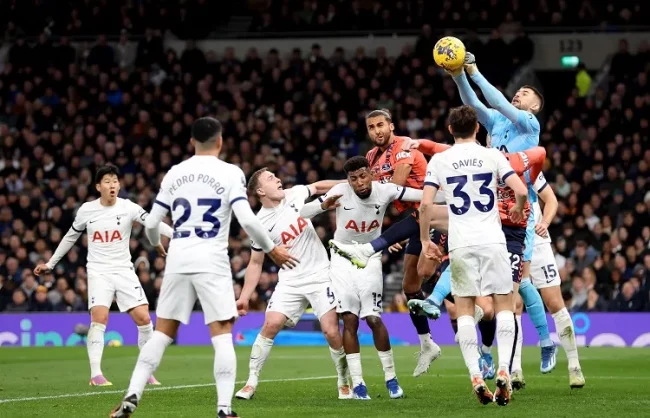 एभर्टनमाथि टोटनह्यामको सहज जित