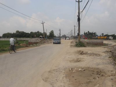 तीस महिनामा सम्पन्न हुनुपर्ने ६२ किमी हुलाकी सडक दस वर्षमा बनेन