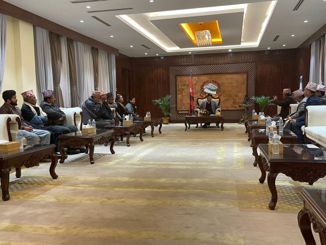 प्रधानमन्त्रीसँग बालकुमारी घटनाका पीडित परिवारको भेट, दोषीलाई कारबाही गर्ने प्रतिबद्धता