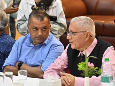 कांग्रेस सभापति गगन थापा र नेता शेखर कोइरालाबीच भेटवार्ता