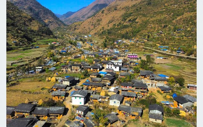 फेरियो निसी गाउँको स्वरुप, लोकमार्गले जोडिएपछि बजारमा परिणत