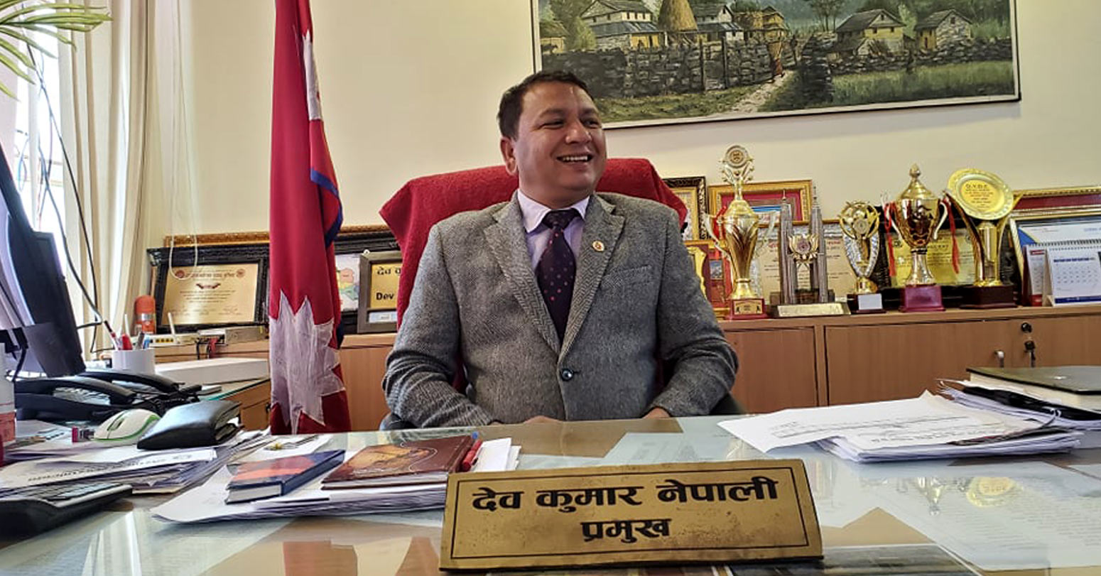 सहकारीको रकम हिनामिना गरि फरार ढोरपाटनका मेयरविरुद्ध इन्टरपोलद्वारा रेड नोटिस जारी