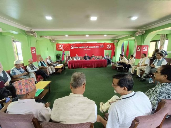माओवादी स्थायी समिति बैठक बस्दै, नेताहरू जिम्मेवारी हेरफेर हुने