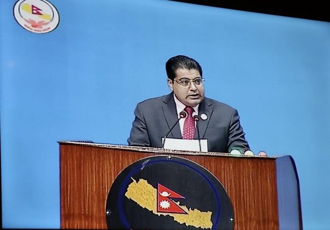 सरकारले त्रिभुवन विमानस्थललाई लथालिंग बनायो : सांसद ढकाल