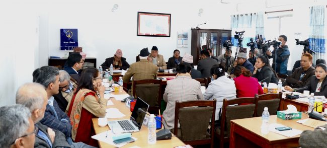 ‘विश्वविद्यालय थप्ने कि भएकालाई राम्रो बनाउने ?’