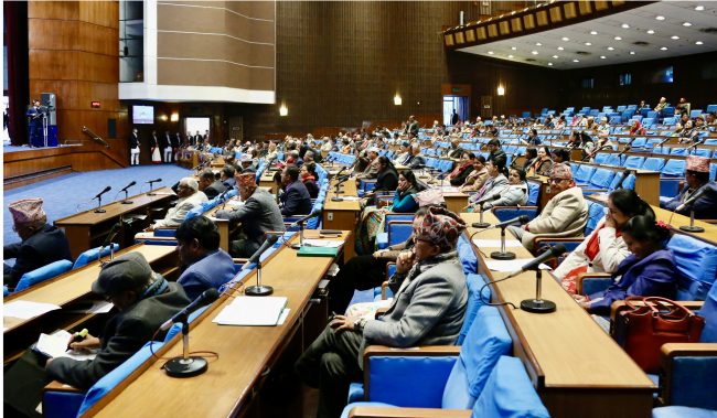 प्रधानमन्त्री संसद छलेर हिँडेपछि प्रतिपक्षी दल आक्रोशित, सोमबार जवाफ दिन सभामुखको रुलिङ