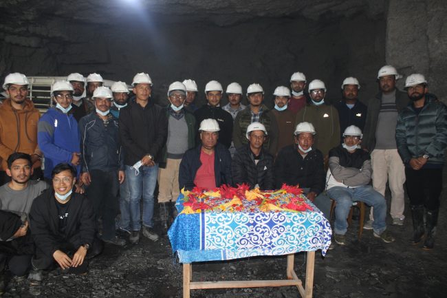 राहुघाटको दोस्रो र तेस्रो सुरुङ जोडियो