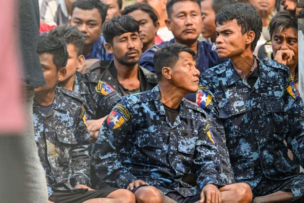 म्यानमार सेनाको नयाँ आदेश, देशका युवाले अनिवार्य सैन्य सेवा दिनुपर्ने