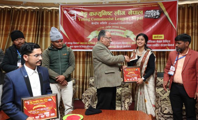 प्रधानमन्त्रीद्वारा ‘डिजिटल वक्तृत्वकला’का विजेतालाई पुरस्कार वितरण