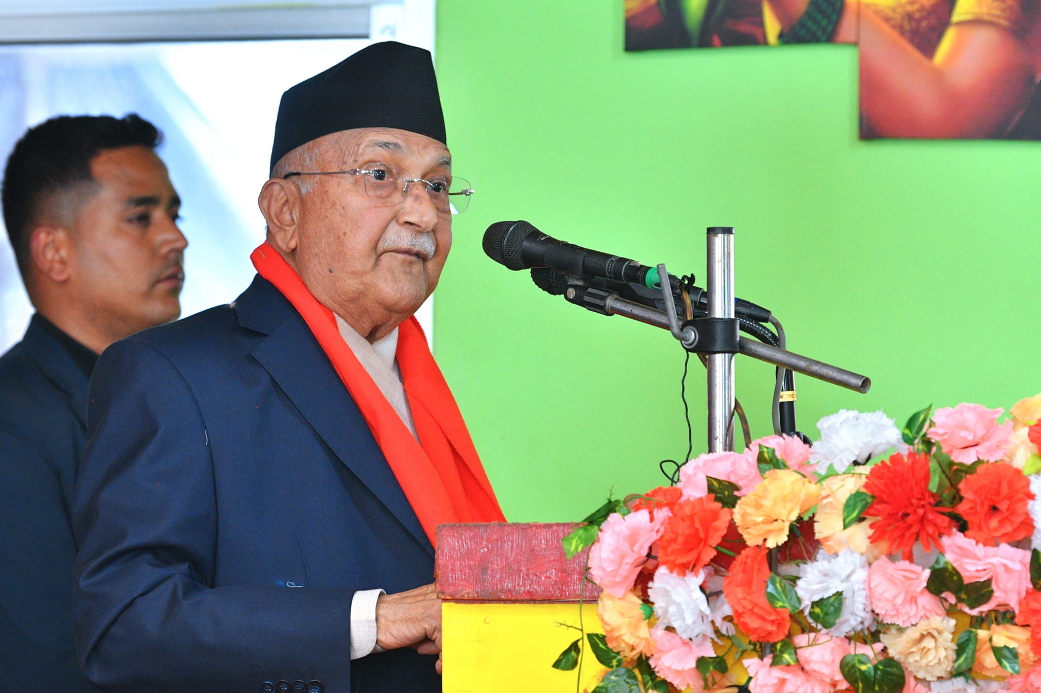 ‘देशलाई समृद्धिको मार्गमा अघि बढाउन एमालेको एकल सरकार चाहिन्छ’