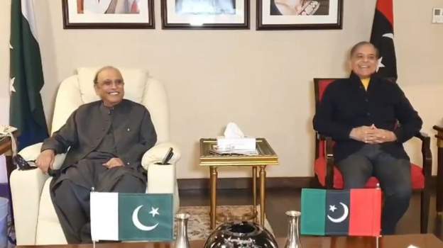 पाकिस्तान निर्वाचन: नवाज शरीफ र बिलावल भुट्टोको पार्टीले गठबन्धनको घोषणा गरे