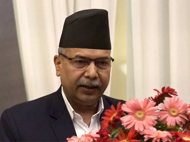 विद्यार्थीले देशको हितमा खोज गर्दै अघि बढ्नुपर्छ : उपराष्ट्रपति यादव