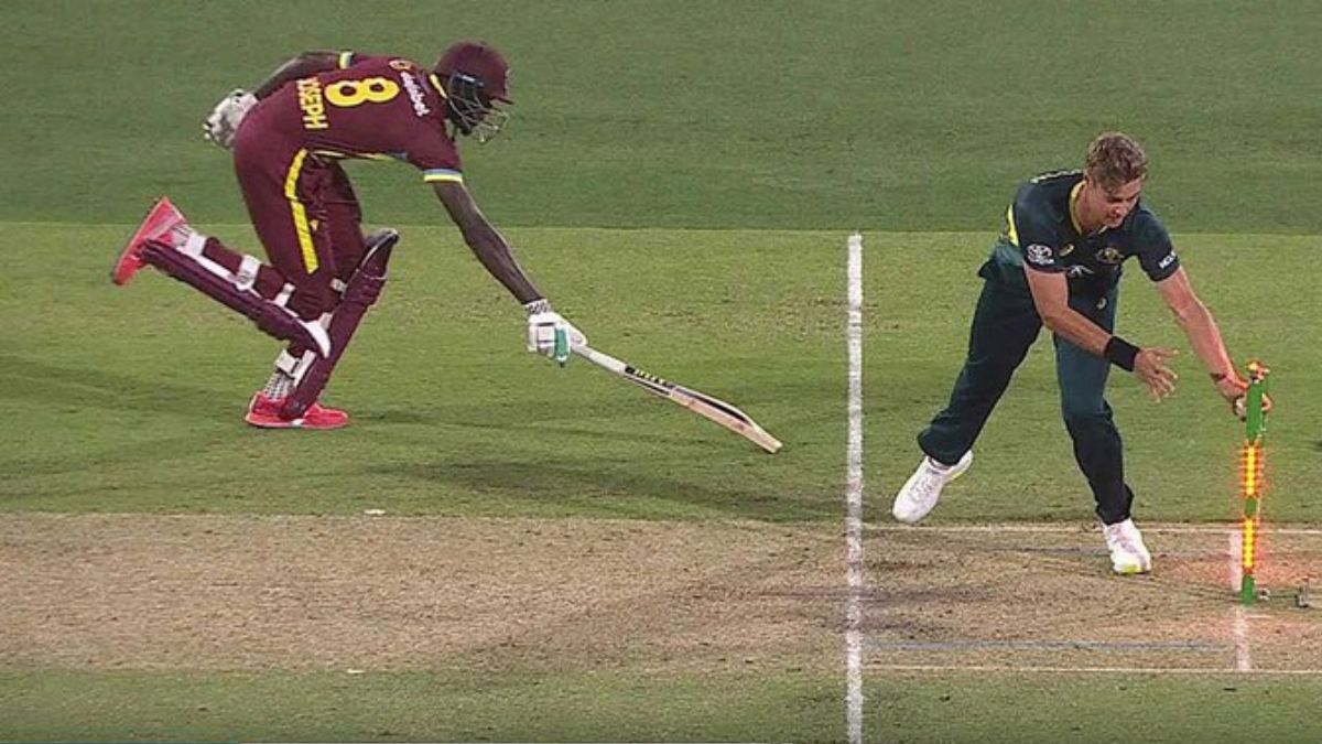 अस्ट्रेलिया र वेष्ट इण्डिजको खेलमा अम्पायरले रन आउट भएका खेलाडीलाई नटआउट दिएपछि…