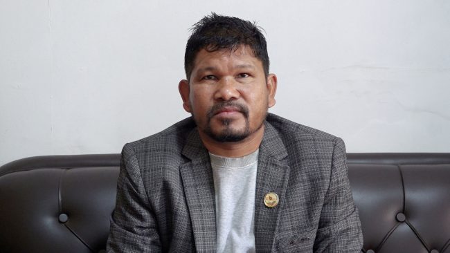 पश्चगामी शक्ति हाबी हुँदैछन्, जनभावना बुझेर काम गरौँः सांसद हरिराम चौधरी