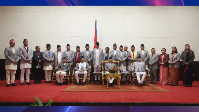 १५३ सांसदकाे साथ पाएका प्रधानमन्त्रीलाई विश्वासकाे मत लिन कति सहज?