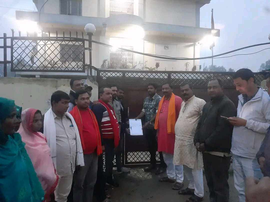 ३६ दिनपछि खुल्यो पर्सा गाउँपालिकाको तालाबन्दी