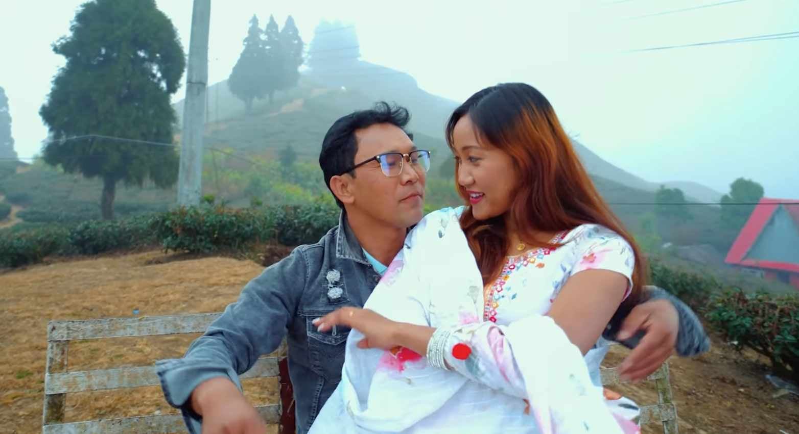 गायिका लिजा लामाको ‘के भनी बोलाउ’ बोलको गीत सार्वजनिक (भिडियो)