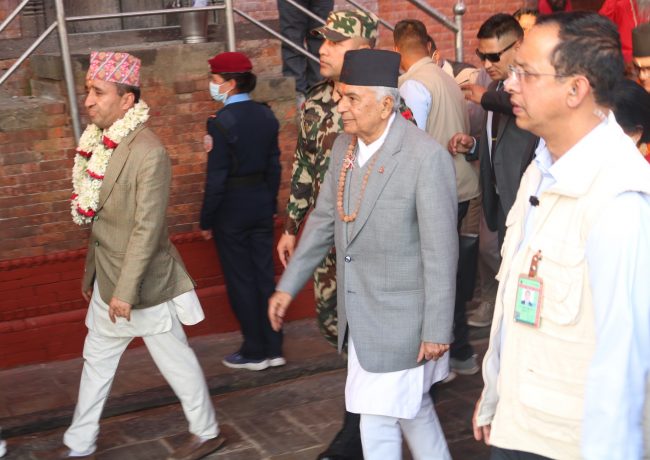 राष्ट्रपतिद्वारा पशुपतिनाथको पूजाअर्चना