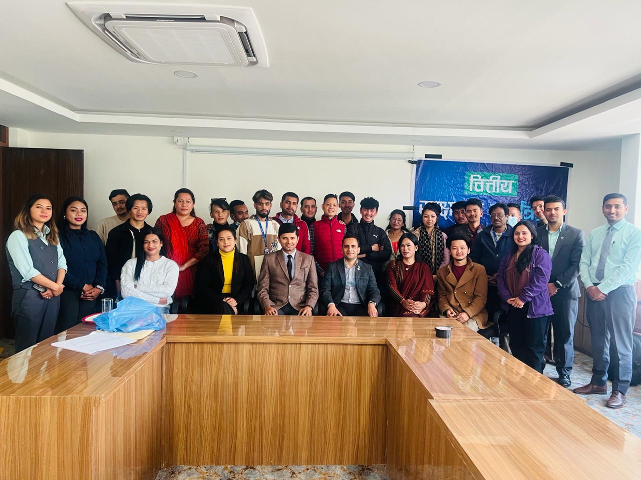 गरिमा विकास बैंकको ब्लु डायमण्ड सोसाईटीमा वित्तीय जागरण कार्यक्रम सम्पन्न