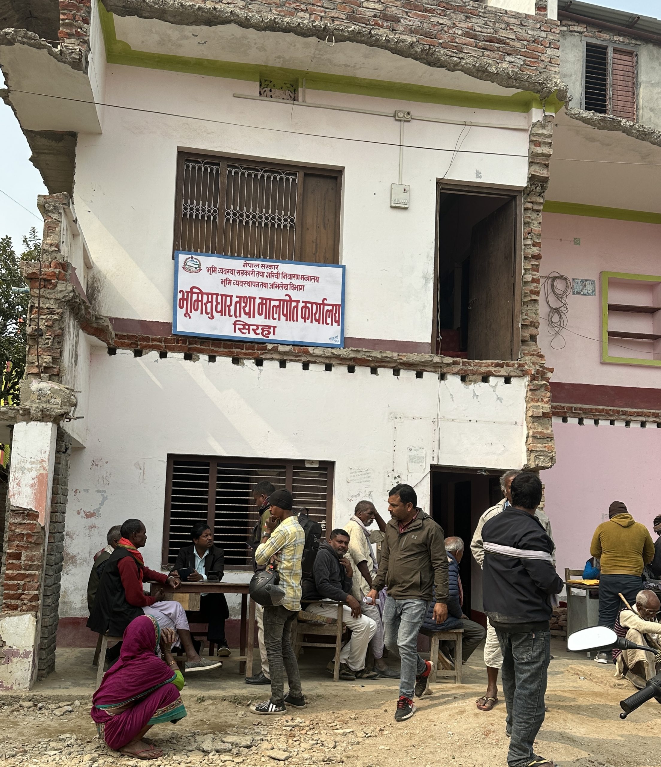 सिरहा मालपोत प्रमुखकै मिलेमतोमा लेखापढी व्यवसायीको ब्रम्हलुट, नियामक निकाय मौन